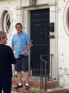 Historian John Sellers ready to take us inside a 1930s home.