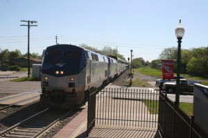 The Texas Eagle approaching the Mineola Depot. 