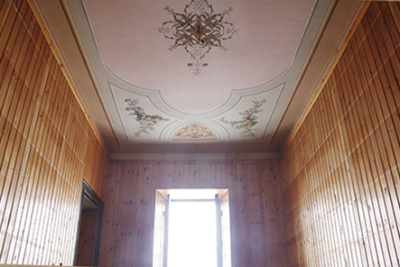 another bedroom ceiling